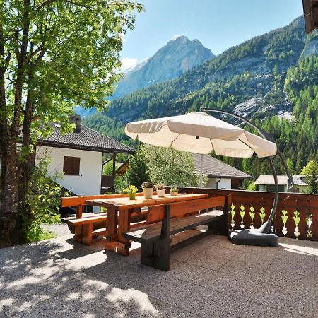 Apartmán Locazione Turistica Cesa Micheluzzi - Czi712 Penia Exteriér fotografie